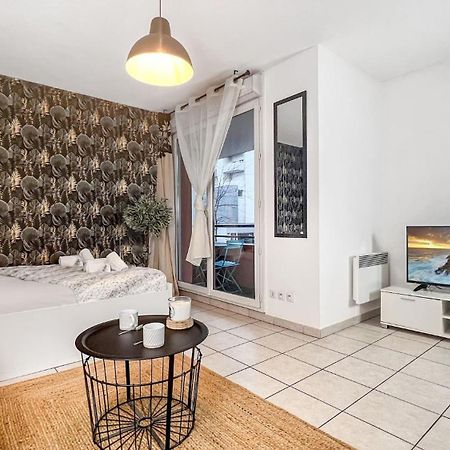 Homey Wild - Proche Gare Et Tram - Proche Centre - Balcon Prive - Parking Prive - Wifi Gratuit Аннемас Экстерьер фото