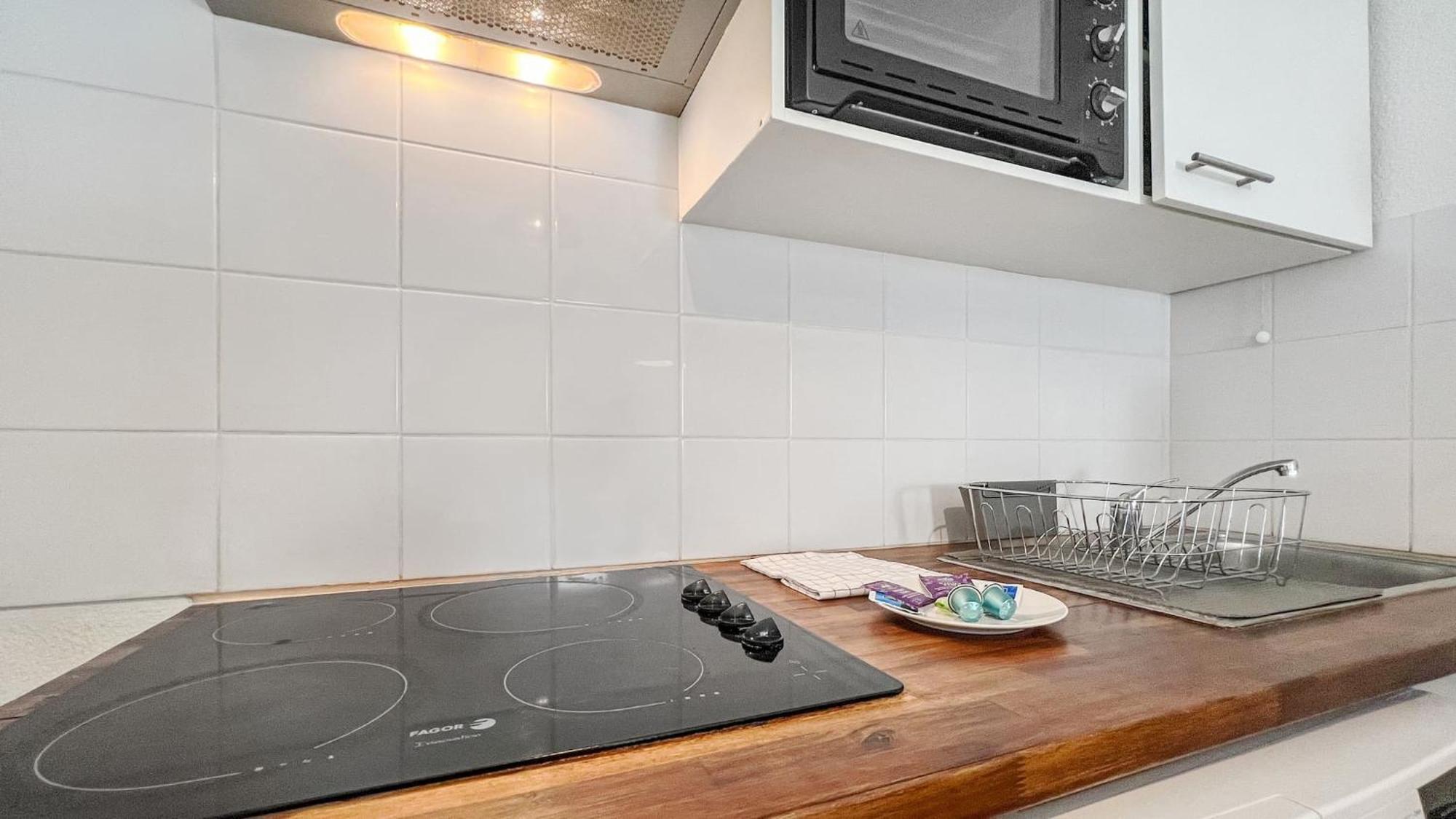 Homey Wild - Proche Gare Et Tram - Proche Centre - Balcon Prive - Parking Prive - Wifi Gratuit Аннемас Экстерьер фото