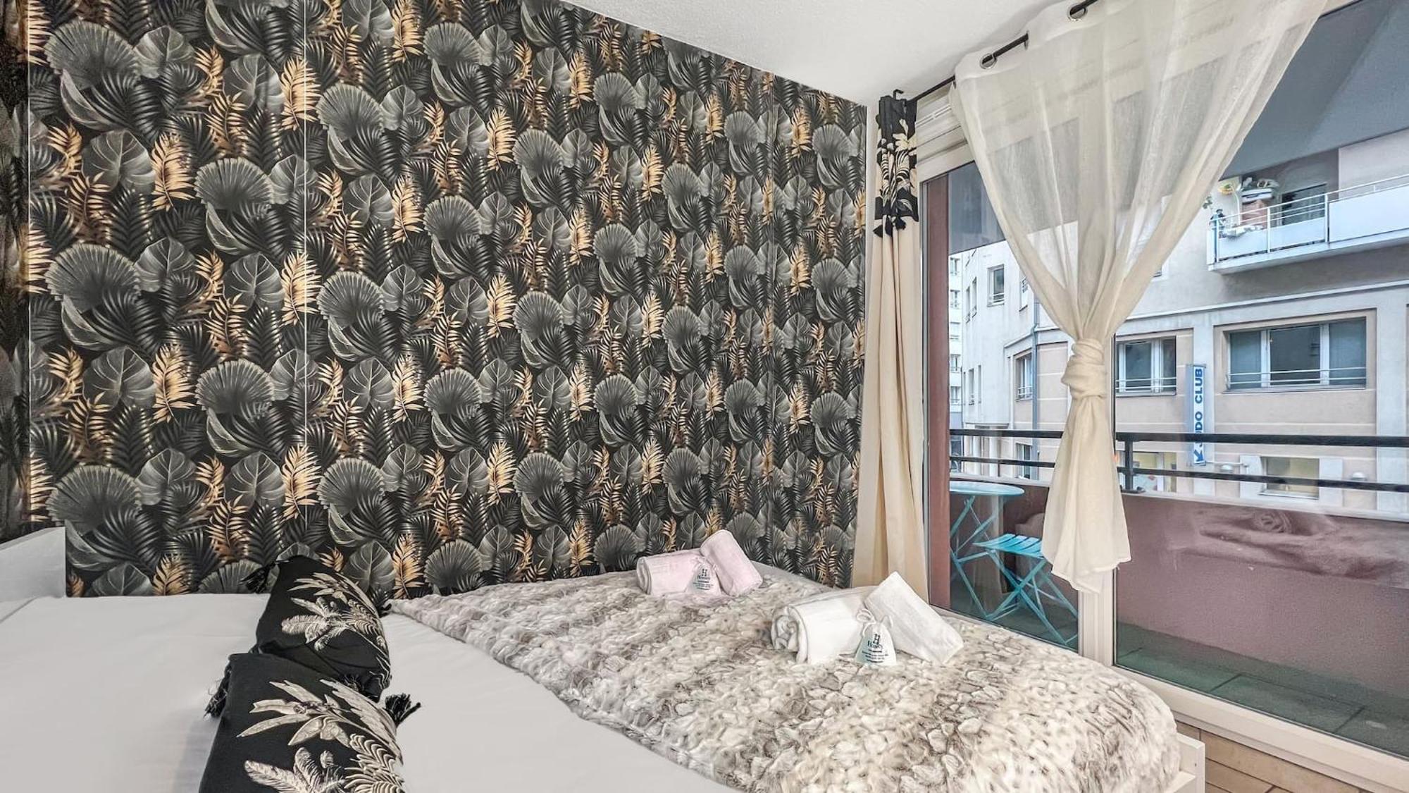 Homey Wild - Proche Gare Et Tram - Proche Centre - Balcon Prive - Parking Prive - Wifi Gratuit Аннемас Экстерьер фото